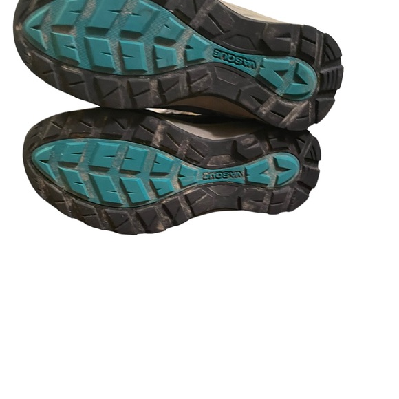 Vasque Kids’ Breeze lll Ultra Dry Waterproof Hiking Boots - Picture 5 of 7